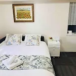 Julian Home Shinagawa 5 Mins Shibuya 7 Mins
